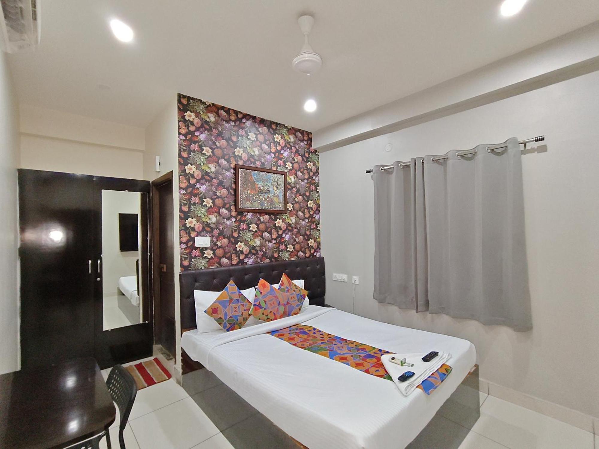 Hotel Grandview Kondapur  Exterior photo