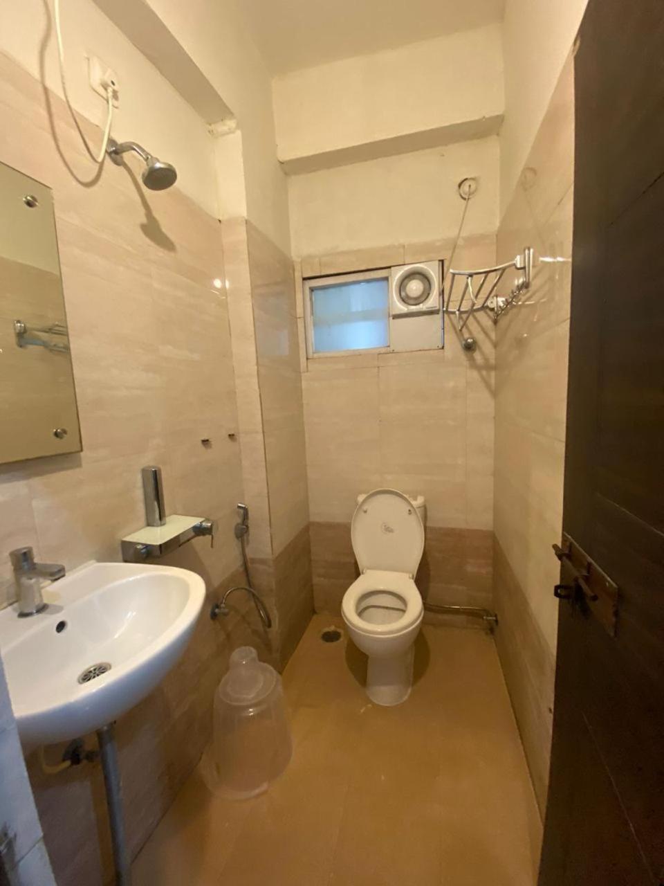 Hotel Grandview Kondapur  Exterior photo